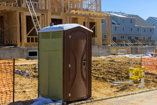 Best Portable bathroom rental  in Carver, MN